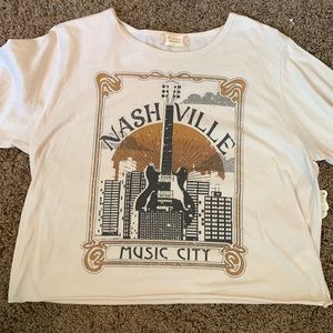 Nashville Top
